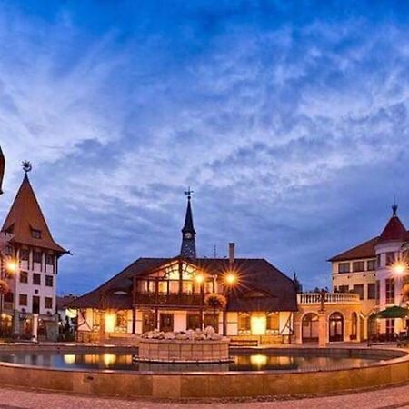 Apartman Lara Komarno Luaran gambar